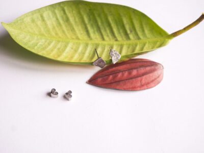 Náušnice broušené kameny