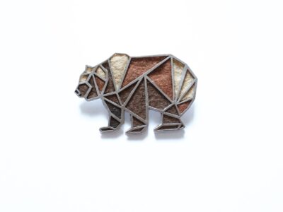 Brož geometrický medvěd